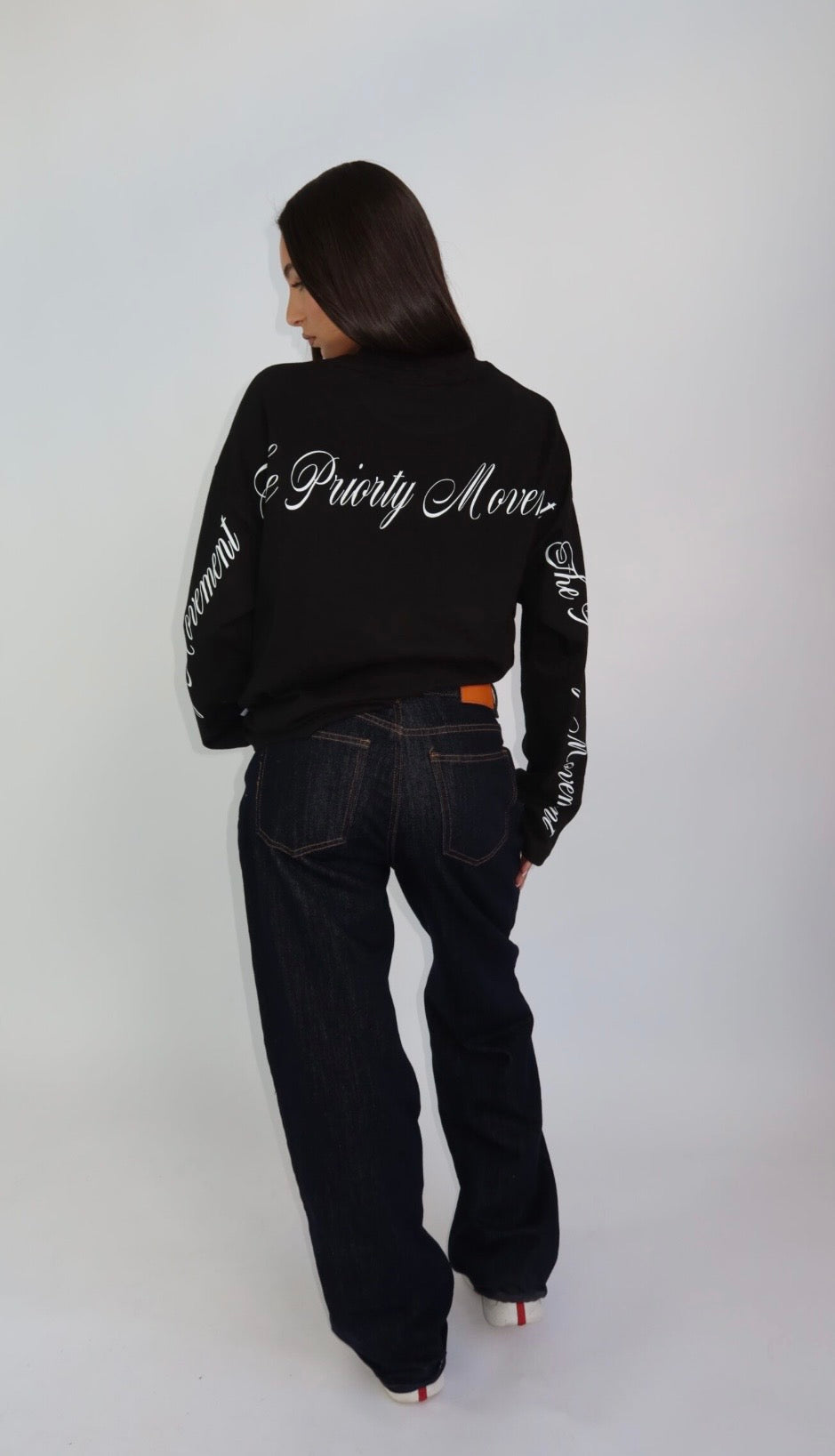 Longsleeve ‘the priority movement’