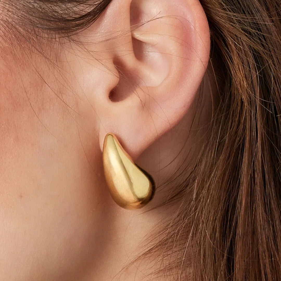 Drop earrings gold